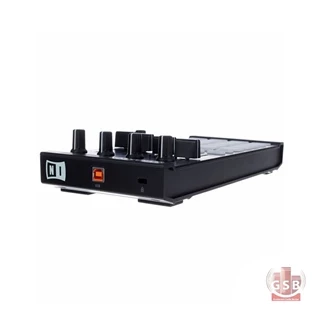 دی جی کنترلر نیتیو اینسترومنتز Native Instruments Traktor Kontrol F1 